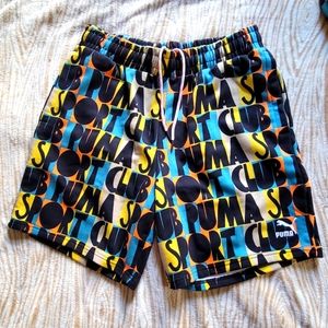 Nwot Puma Hill Camp fleece shorts size large never worn.